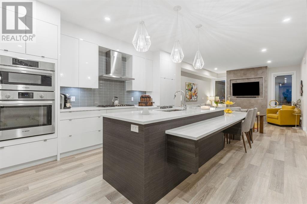Single Family House for Sale in   Avenue NW Montgomery Calgary 