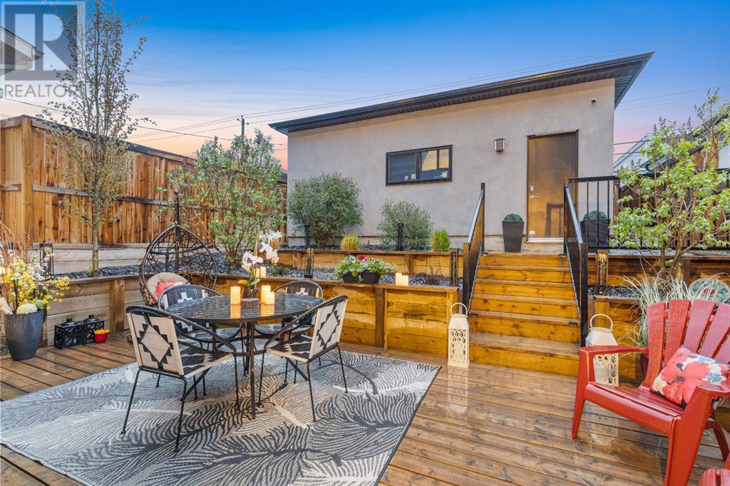 Single Family House for Sale in   Avenue NW Montgomery Calgary 