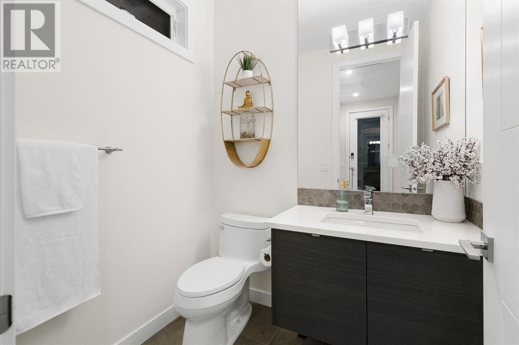 Single Family House for Sale in   Avenue NW Montgomery Calgary 