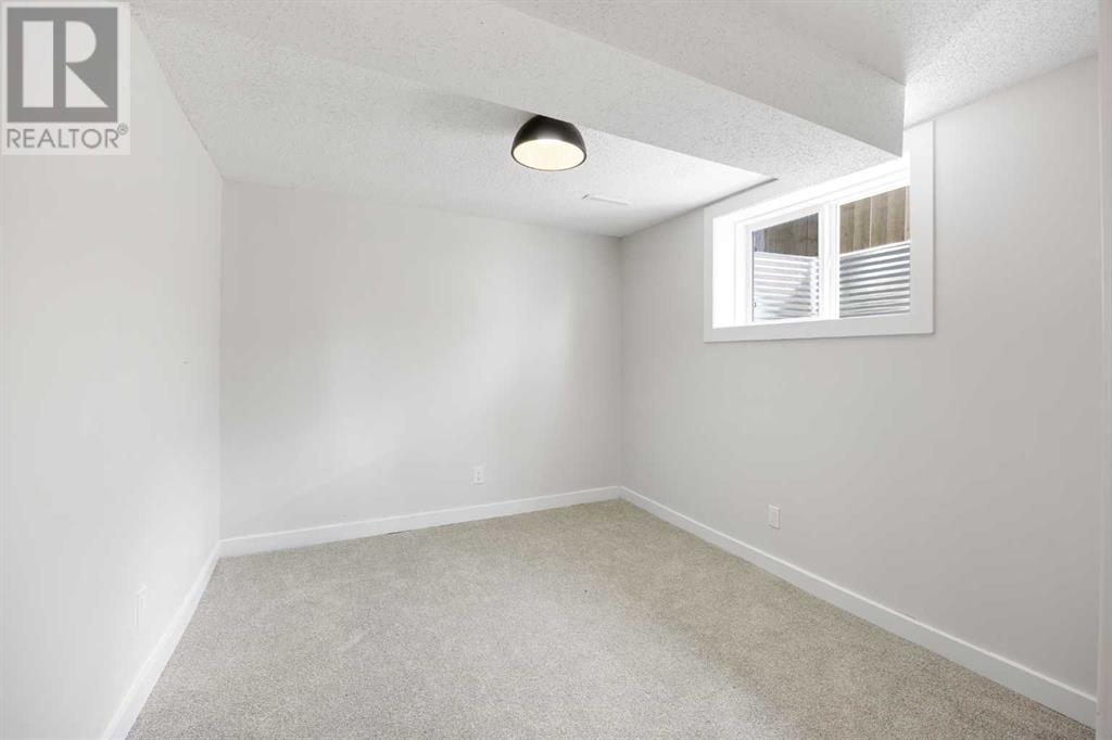 Single Family House Bungalow for Sale in  Pensacola Way SE Penbrooke Meadows Calgary 