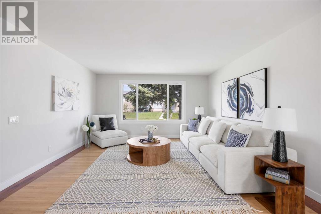 Single Family House Bungalow for Sale in  Pensacola Way SE Penbrooke Meadows Calgary 