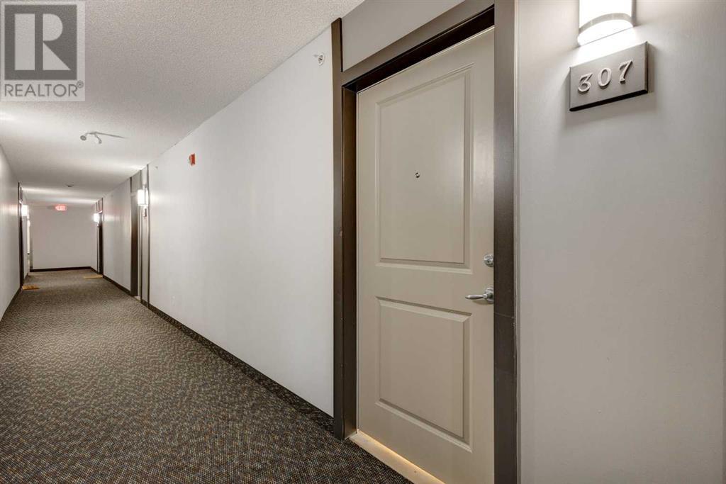 Single Family House for Sale in    Avenue SW Garrison Woods Calgary 
