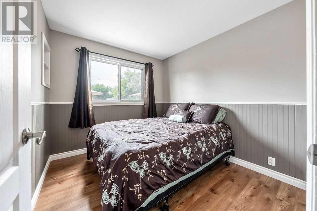 Single Family House Bungalow for Sale in  Falwood Place NE Falconridge Calgary 