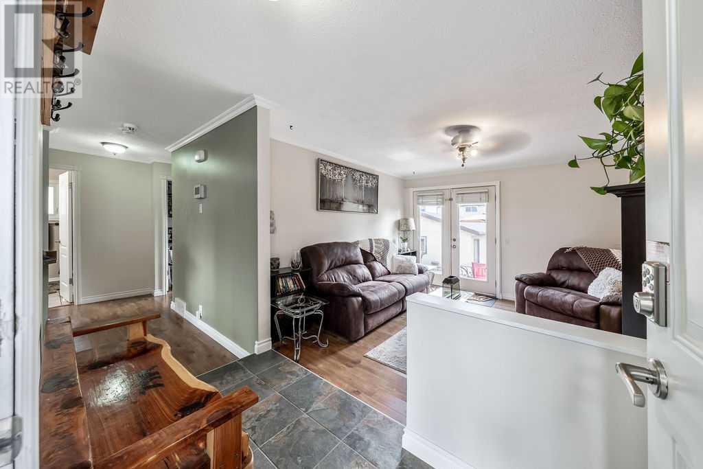 Single Family House Bungalow for Sale in  Falwood Place NE Falconridge Calgary 