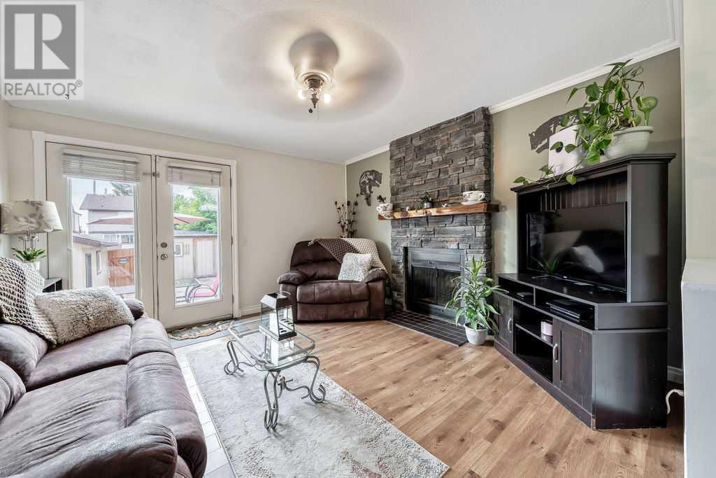 Single Family House Bungalow for Sale in  Falwood Place NE Falconridge Calgary 