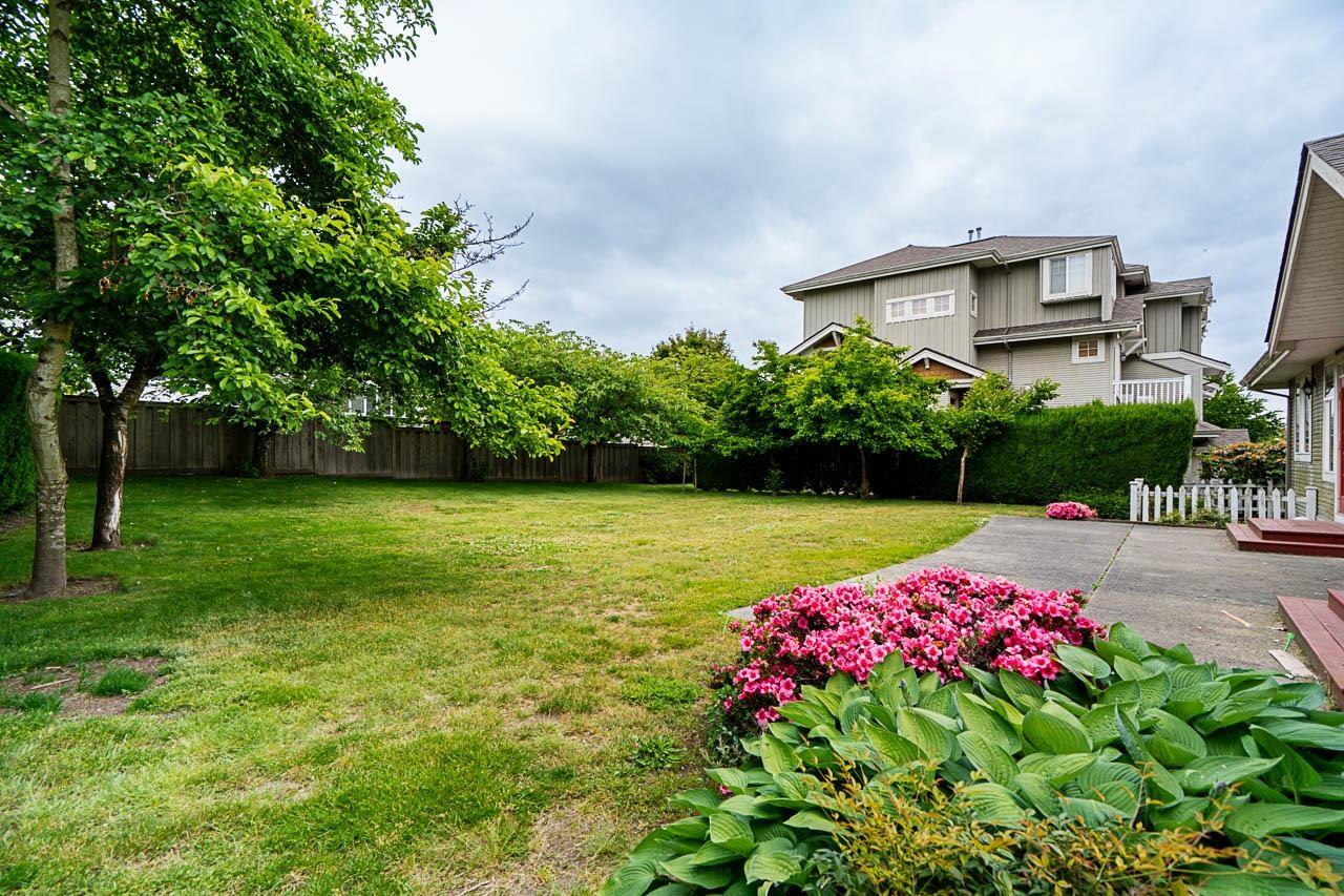 Photo 37 of 1 14877 58 Avenue, Surrey BC