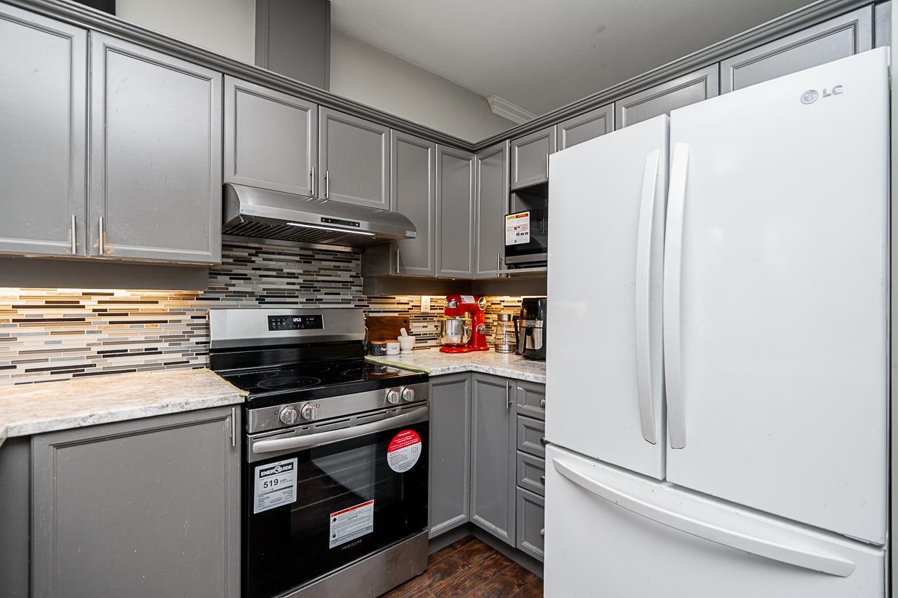 Photo 15 of 1 14877 58 Avenue, Surrey BC