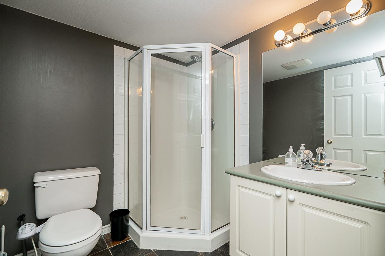 Photo 31 of 1 14877 58 Avenue, Surrey BC