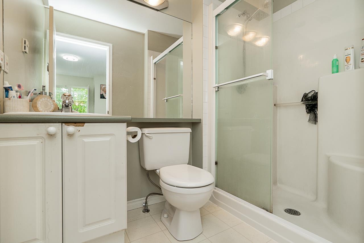 Photo 23 of 1 14877 58 Avenue, Surrey BC