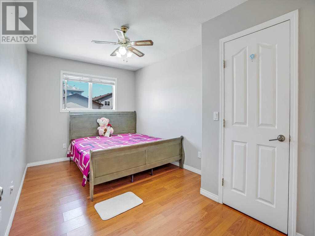 Single Family House Bi-level for Sale in  Tarawood Close NE Taradale Calgary 