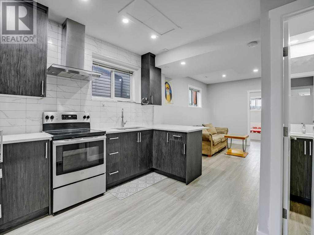 Single Family House Bi-level for Sale in  Tarawood Close NE Taradale Calgary 
