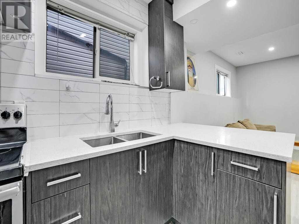 Single Family House Bi-level for Sale in  Tarawood Close NE Taradale Calgary 