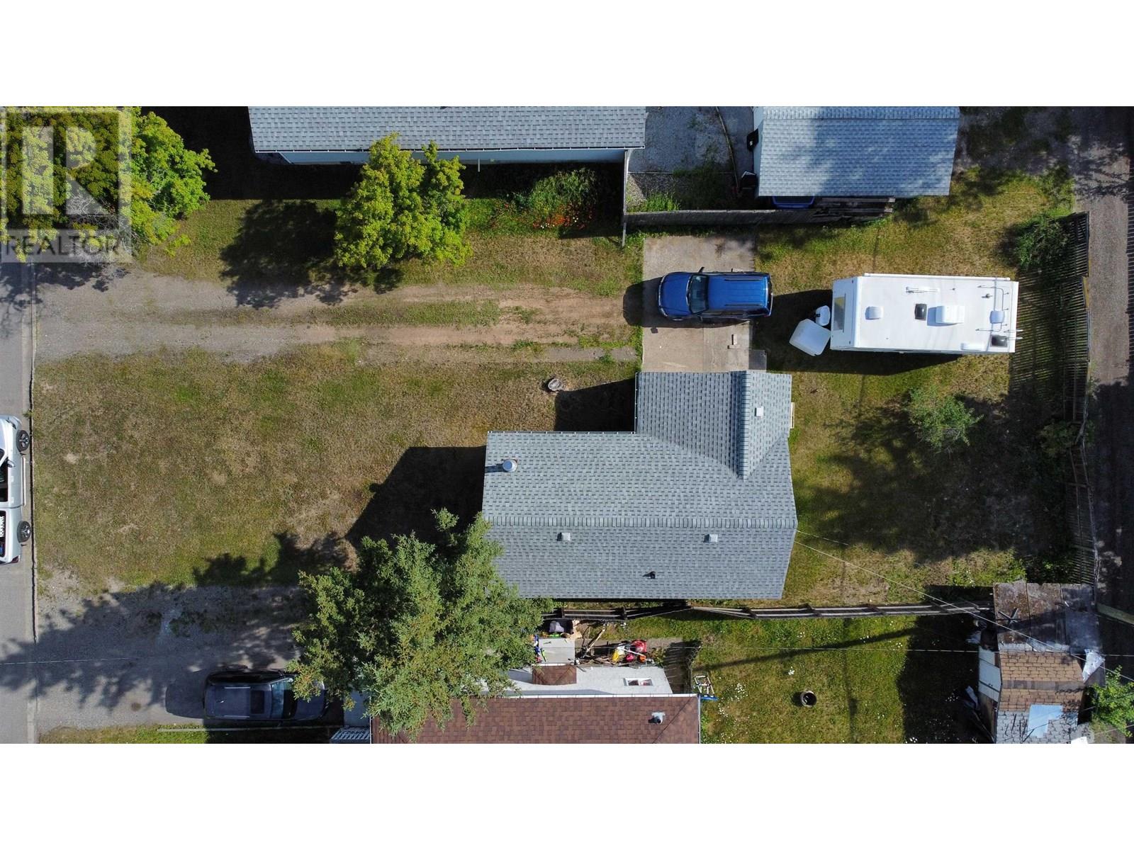 Photo 8 of 405 Moffat Street, Prince George BC