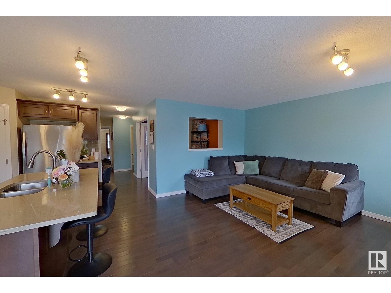 Photo 14 of 17535 13 Av Sw, Edmonton AB