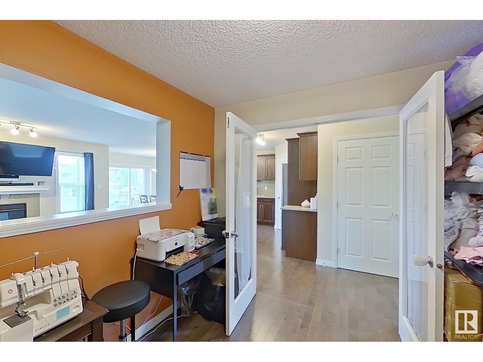 Photo 21 of 17535 13 Av Sw, Edmonton AB