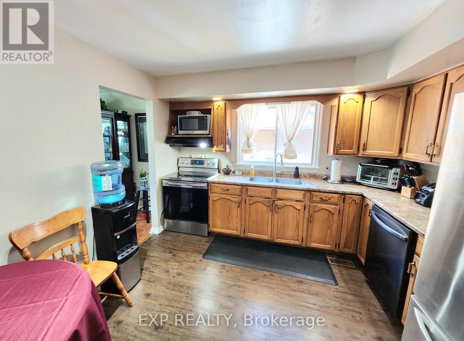 Photo 16 of 1311 Cuthbertson Avenue, Brockville ON