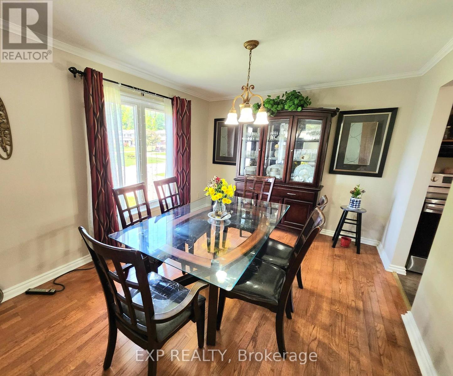 Photo 9 of 1311 Cuthbertson Avenue, Brockville ON