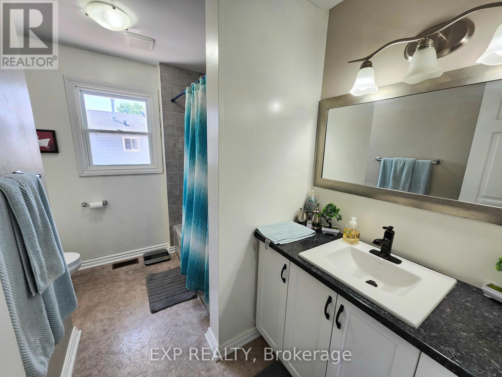 Photo 23 of 1311 Cuthbertson Avenue, Brockville ON