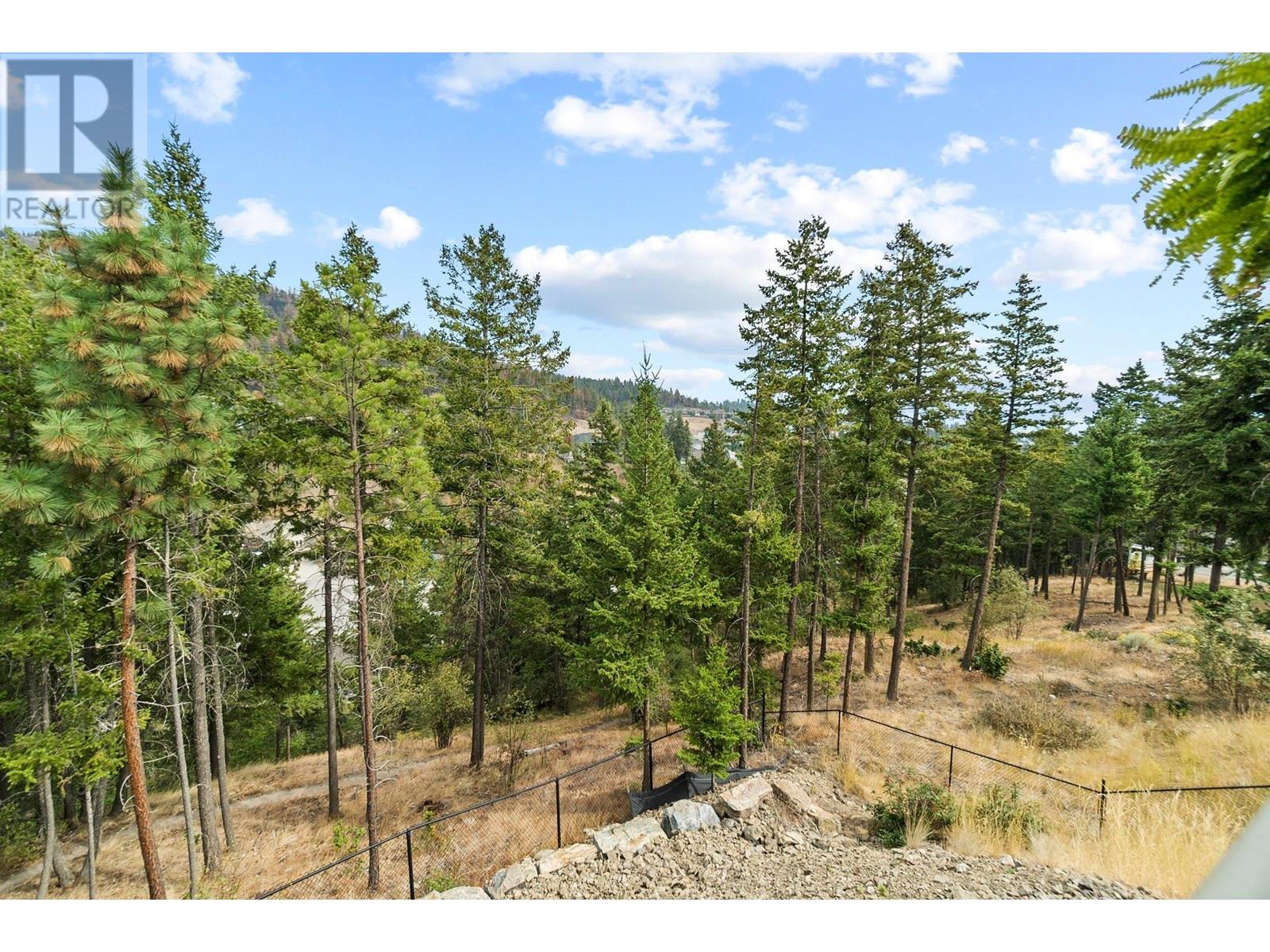 3434 Mckinley Beach Drive Unit# 108, Kelowna