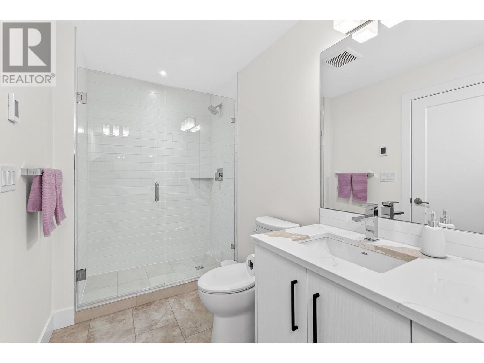 3434 Mckinley Beach Drive Unit# 108, Kelowna