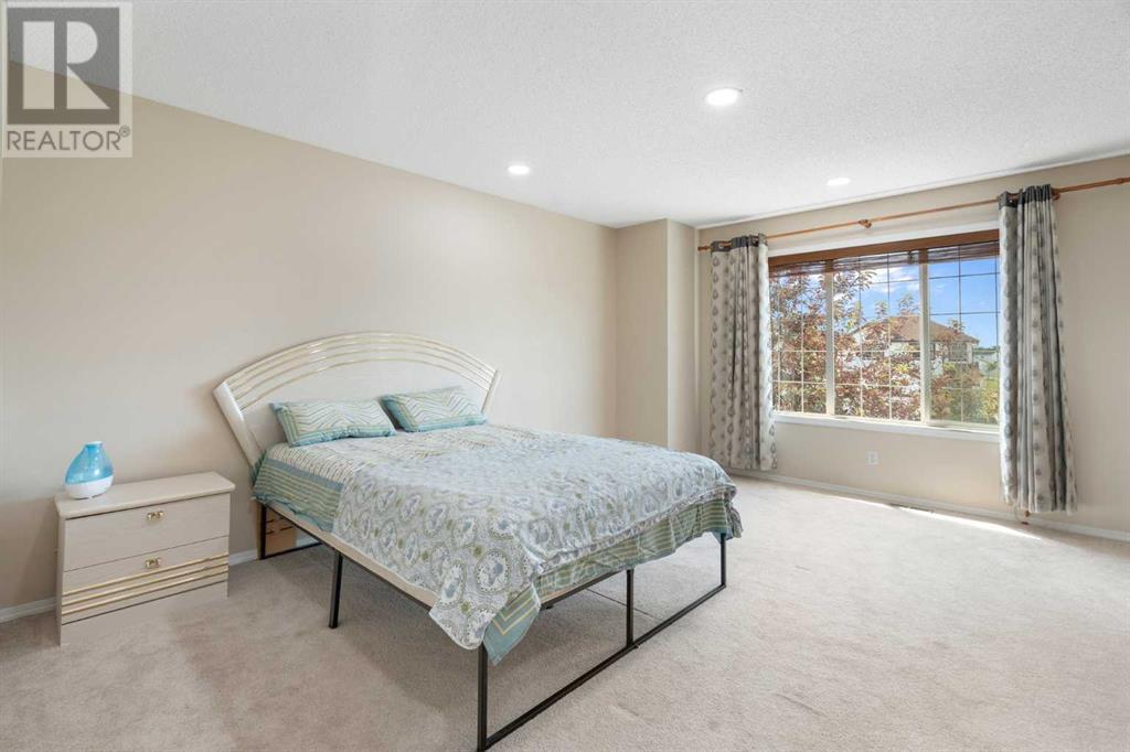 Single Family House for Sale in  Tarington Gardens NE Taradale Calgary 