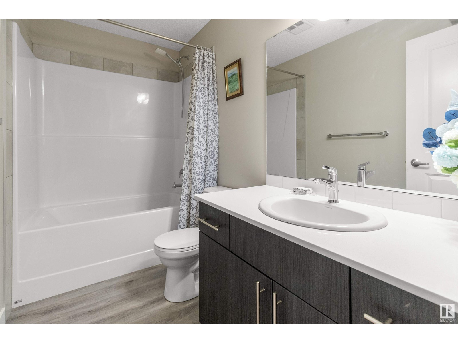 Photo 6 of 101 1506 Tamarack Bv Nw, Edmonton AB