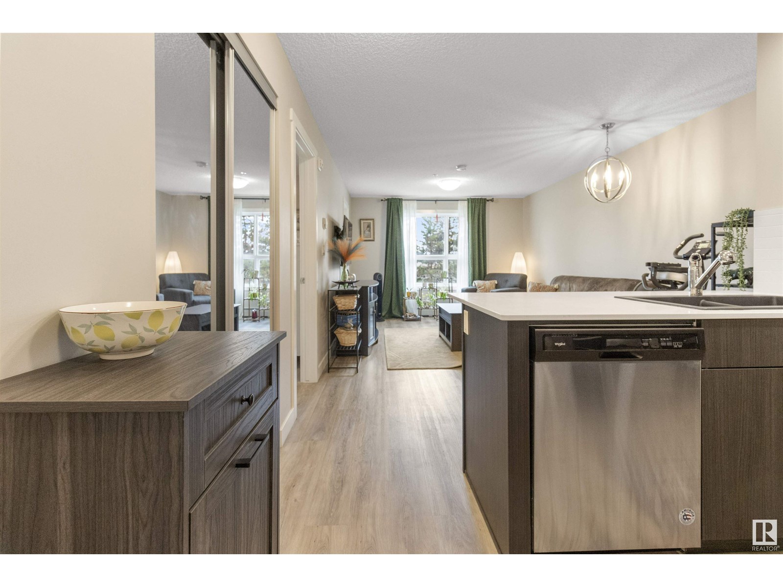 Photo 33 of 101 1506 Tamarack Bv Nw, Edmonton AB