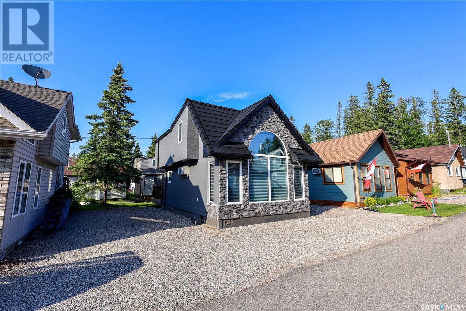 Photo 2 of 1520 Dove Street, Prince Albert National Park SK