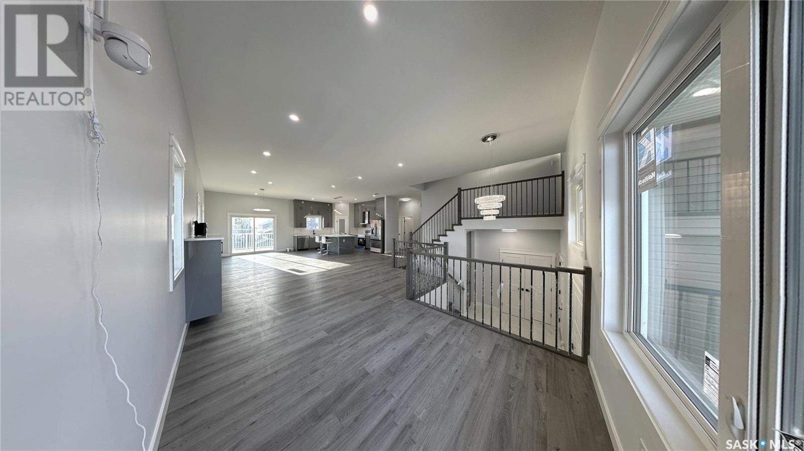 Photo 7 of 503 Kinloch Court, Saskatoon SK