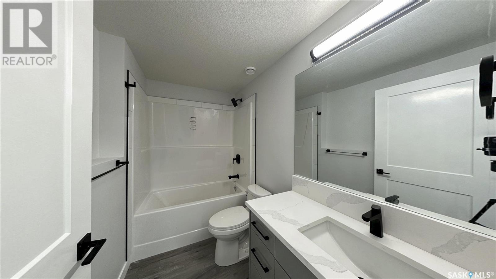 Photo 37 of 503 Kinloch Court, Saskatoon SK