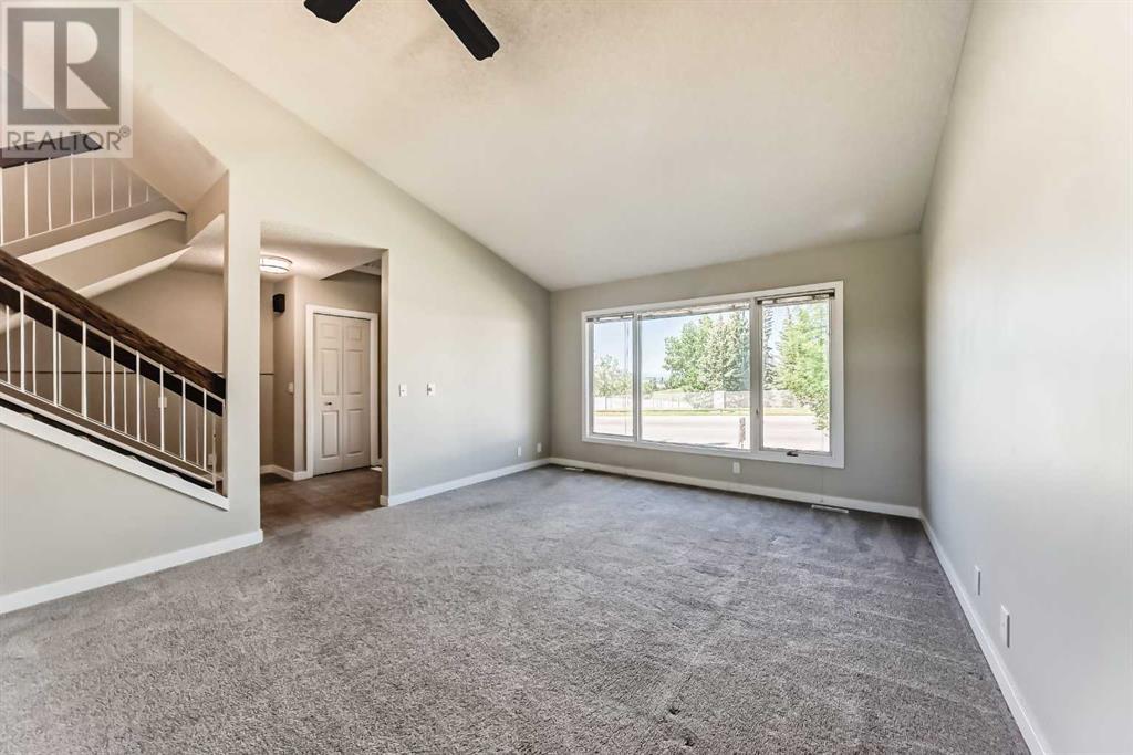 Single Family House 4 Level for Sale in  Hawksbrow Drive NW Hawkwood Calgary 