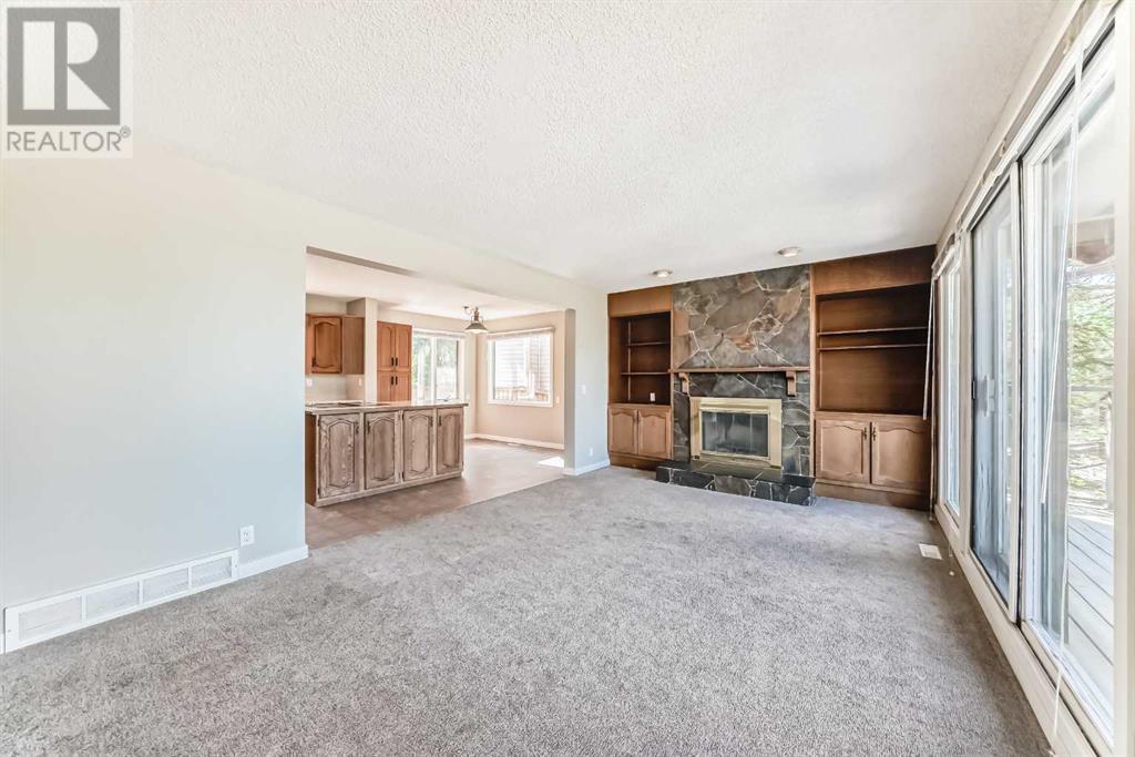 Single Family House 4 Level for Sale in  Hawksbrow Drive NW Hawkwood Calgary 