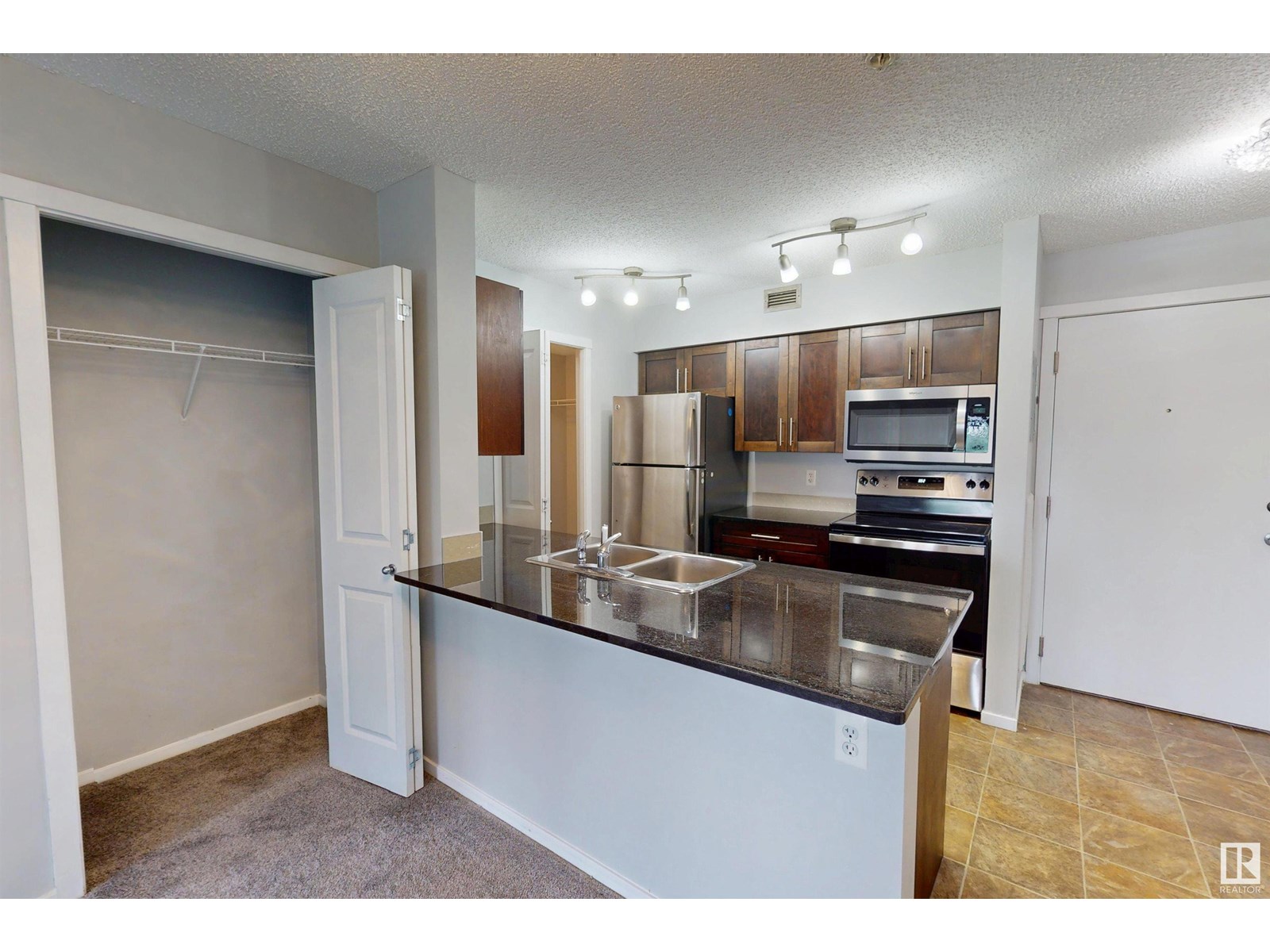 Photo 30 of 206 111 Watt Cm Sw, Edmonton AB