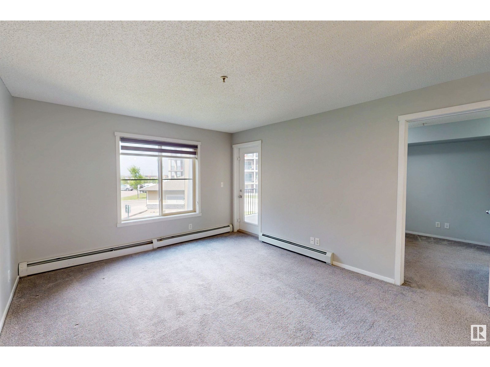 Photo 9 of 206 111 Watt Cm Sw, Edmonton AB