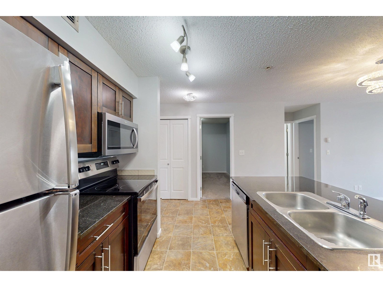 Photo 33 of 206 111 Watt Cm Sw, Edmonton AB