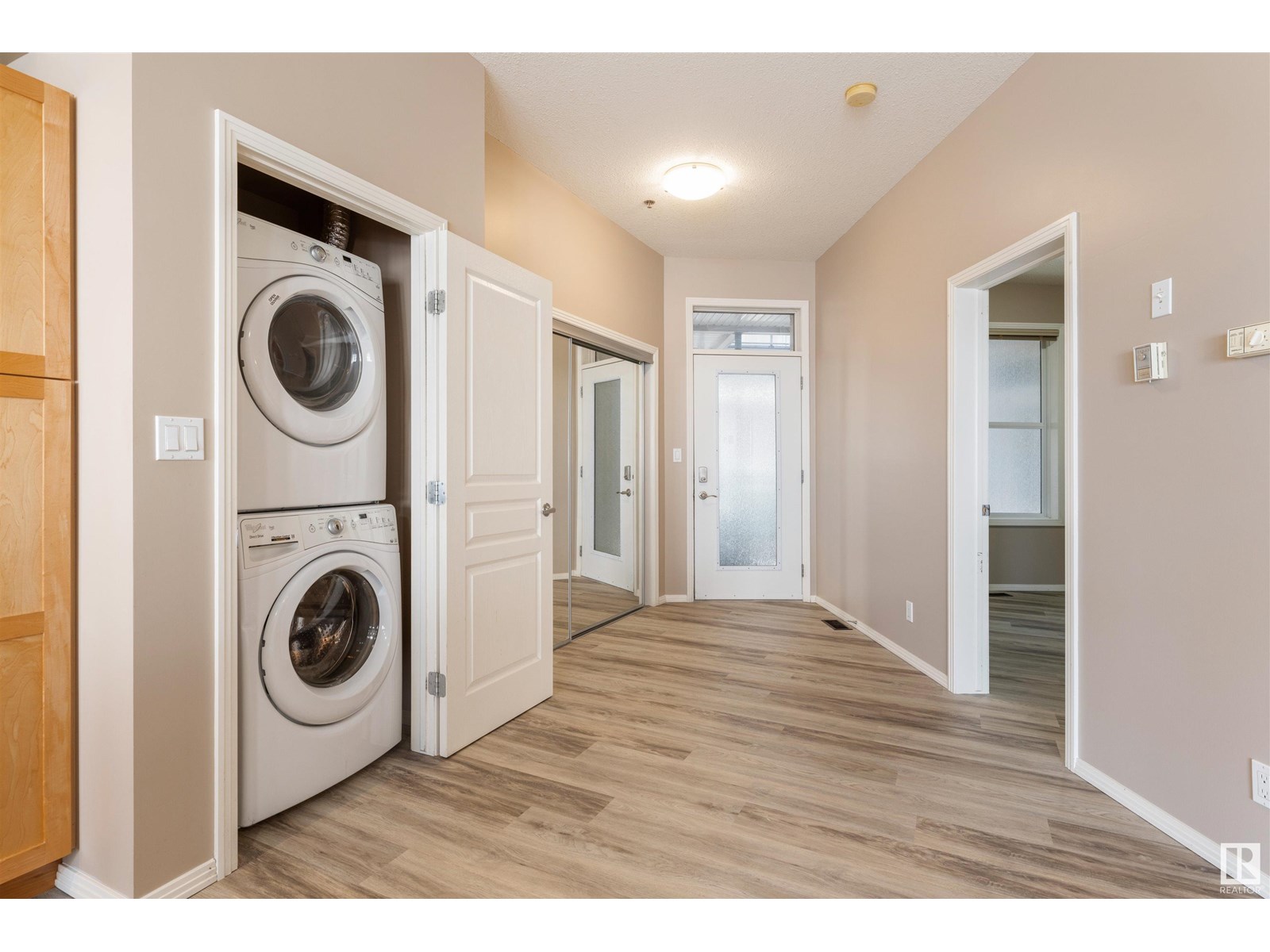 Photo 7 of 231 4831 104 A St Nw Nw, Edmonton AB