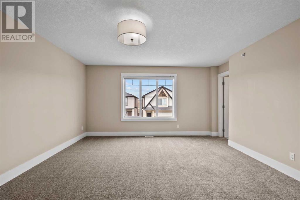 Single Family House for Sale in  Covecreek Mews NE Coventry Hills Calgary 