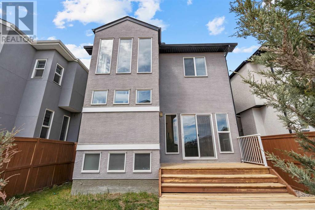 Single Family House for Sale in  Covecreek Mews NE Coventry Hills Calgary 