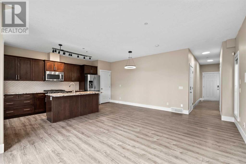 Single Family House for Sale in  Covecreek Mews NE Coventry Hills Calgary 