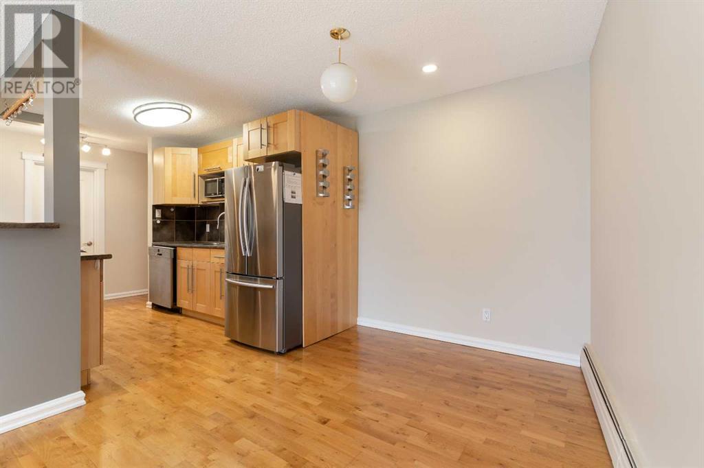Single Family House for Sale in   Cedar Crescent SW Spruce Cliff Calgary 