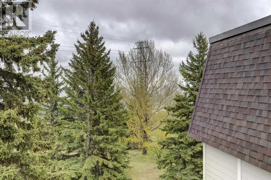 Single Family House for Sale in   Cedar Crescent SW Spruce Cliff Calgary 