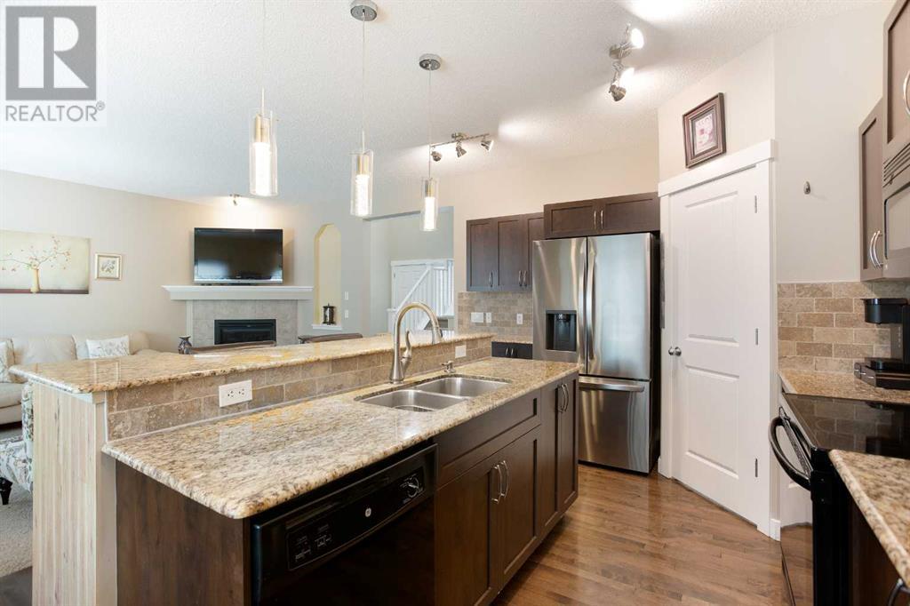 Single Family House for Sale in  Silverado Saddle Heights SW Silverado Calgary 