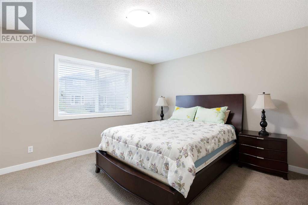 Single Family House for Sale in  Silverado Saddle Heights SW Silverado Calgary 