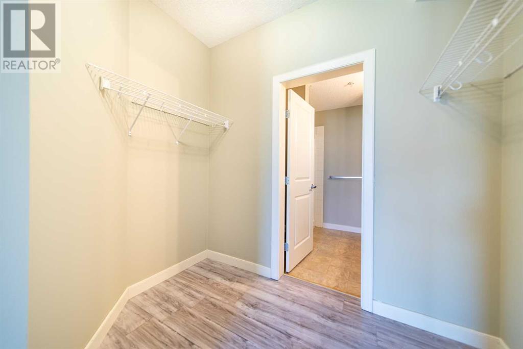 Single Family House for Sale in   Country Village Circle NE Country Hills Village Calgary 