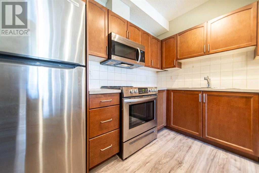 Single Family House for Sale in   Country Village Circle NE Country Hills Village Calgary 