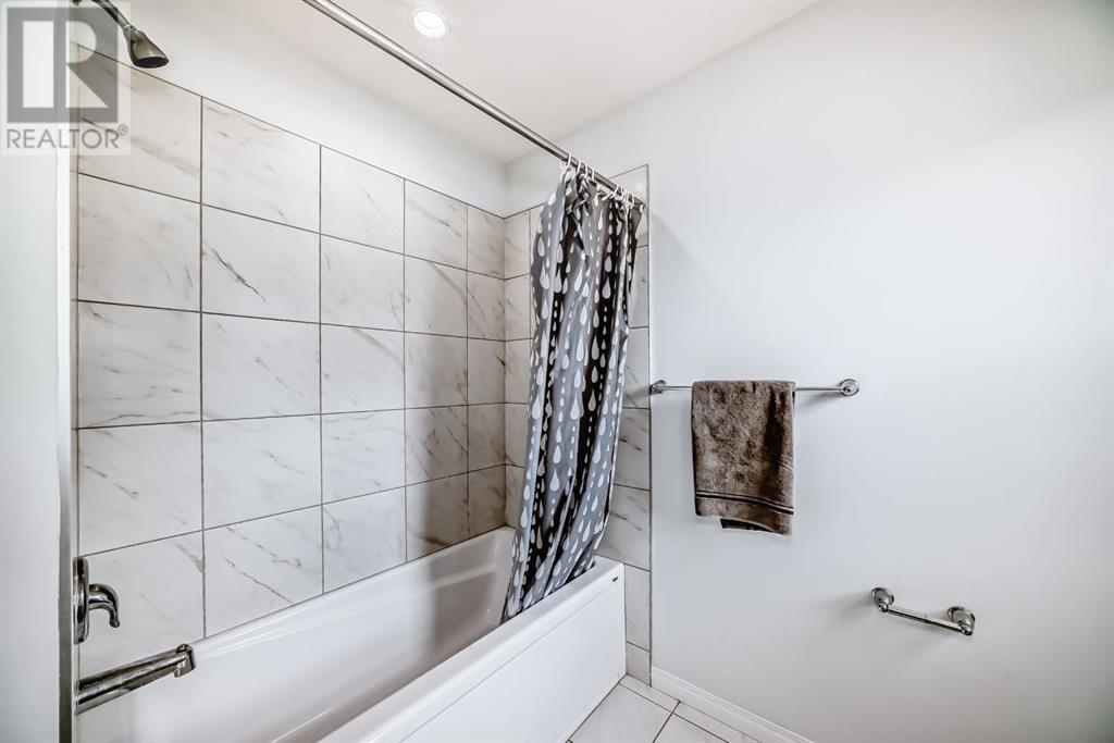 Single Family House for Sale in  Cityside Manor NE Cityscape Calgary 