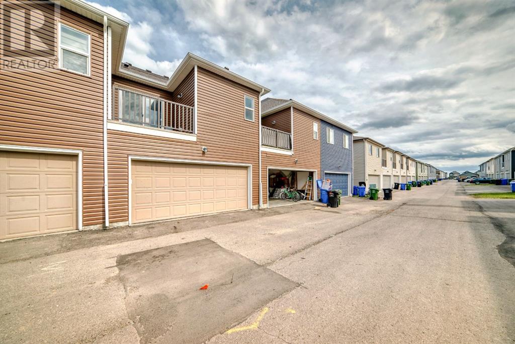 Single Family House for Sale in  Cityside Manor NE Cityscape Calgary 