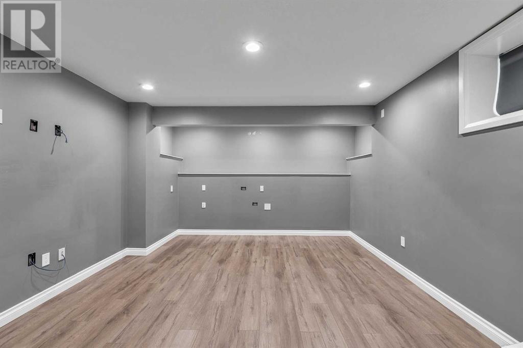 Single Family House for Sale in  Panamount Manor NW Panorama Hills Calgary 
