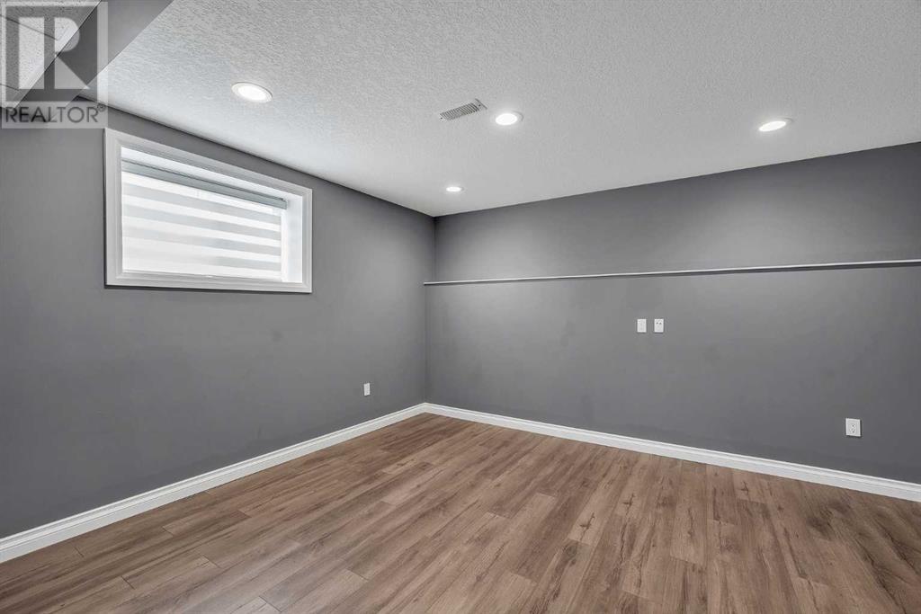 Single Family House for Sale in  Panamount Manor NW Panorama Hills Calgary 