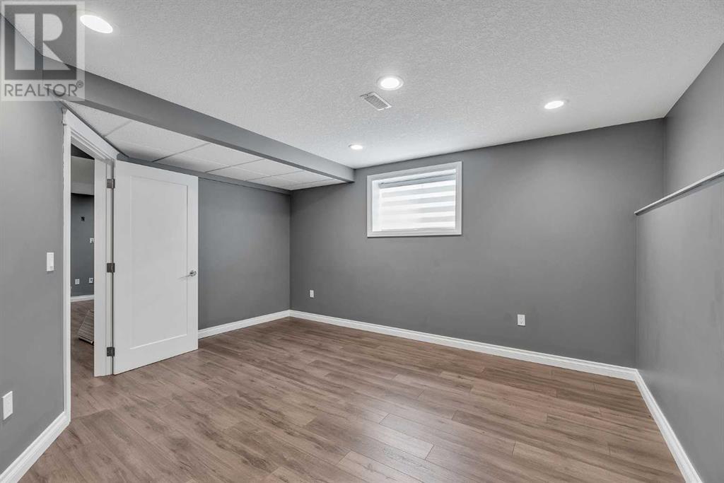 Single Family House for Sale in  Panamount Manor NW Panorama Hills Calgary 
